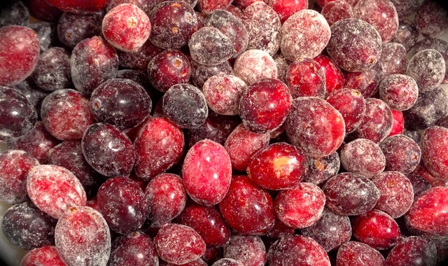 Замороженная клюква